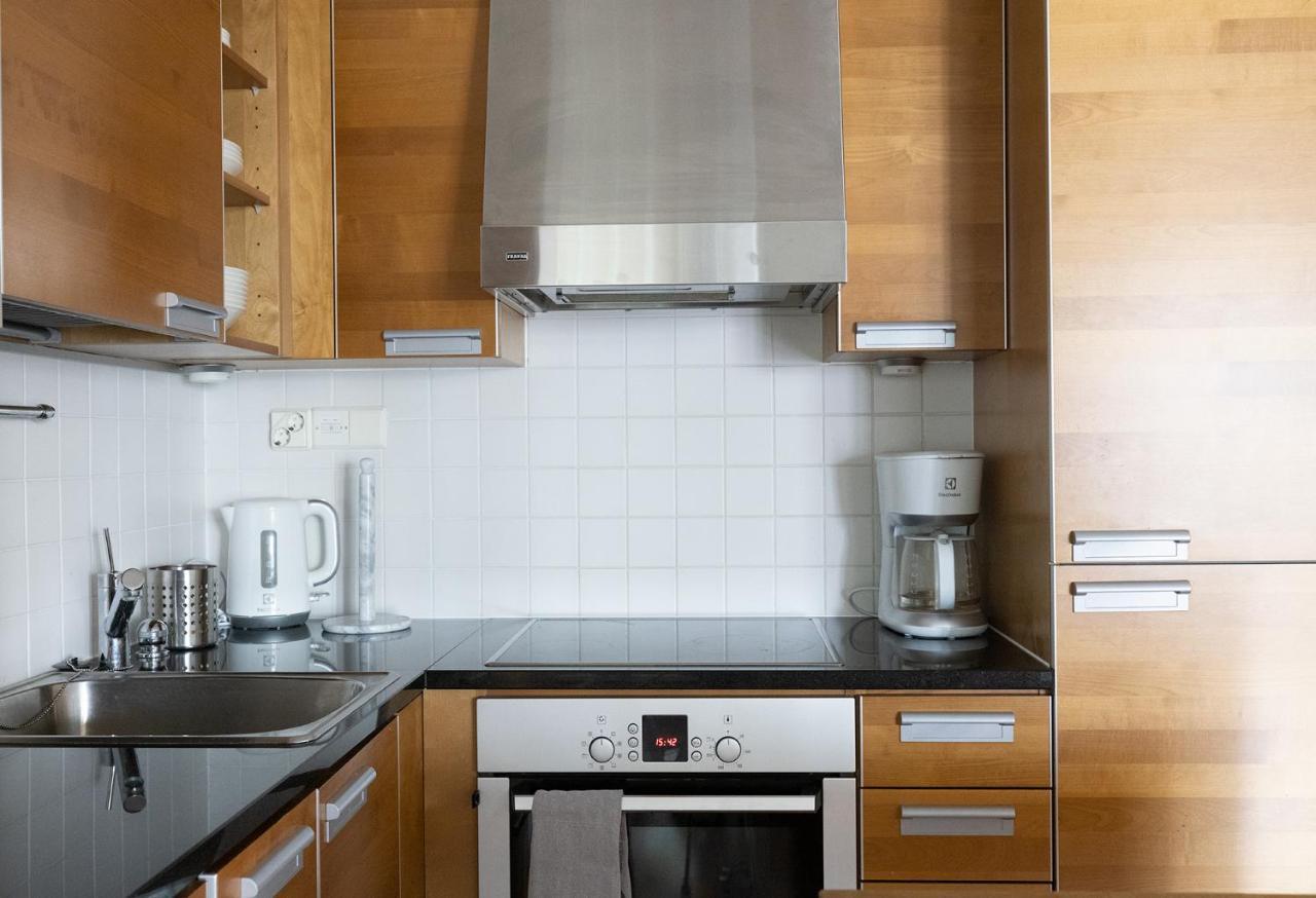 2Ndhomes Luxury 1Br Kamppi Center Apartment With Sauna And Big Terrace Helsingfors Exteriör bild
